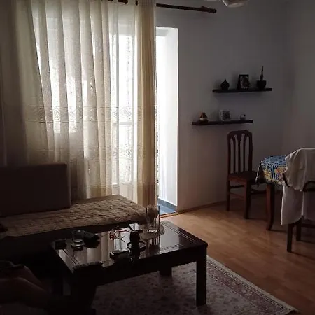 Apartamento Cheep&Cool Apartment Shkodër